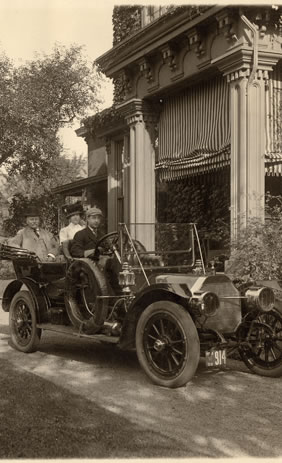 MrandMrsCatlin in car